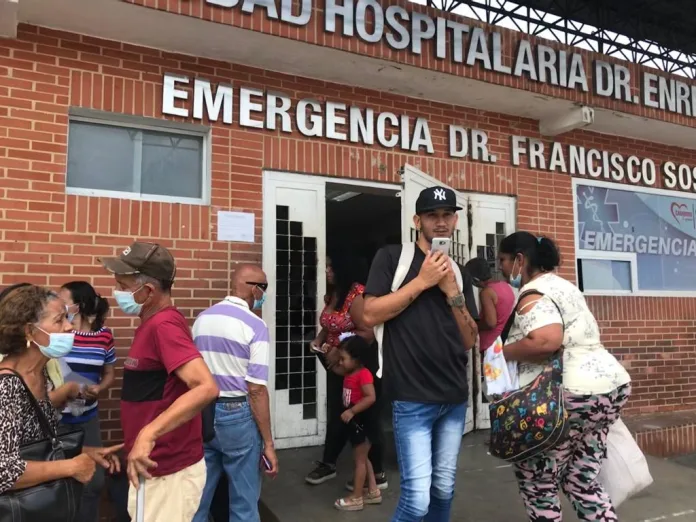 Hospital Central CHET Emergencias Adolescente tiroteado en Belén