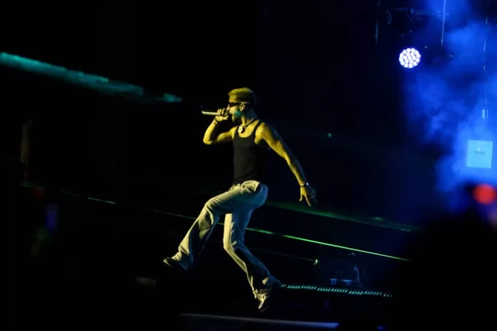 ef5a9813-c17d-41c1-abf2-f9b944c48a78