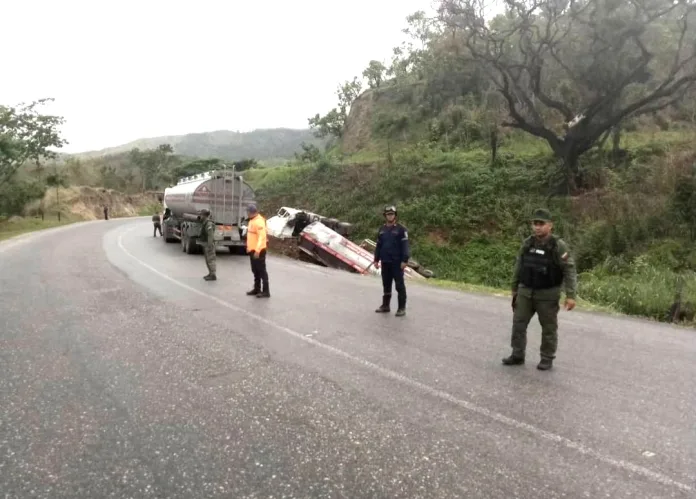 Gandola cargada de combustible