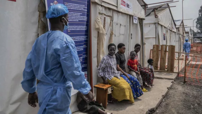 OMS lanza Plan Estratégico Mundial para contener el brote de mpox OMS lanza Plan Estratégico Mundial para contener el brote de mpox