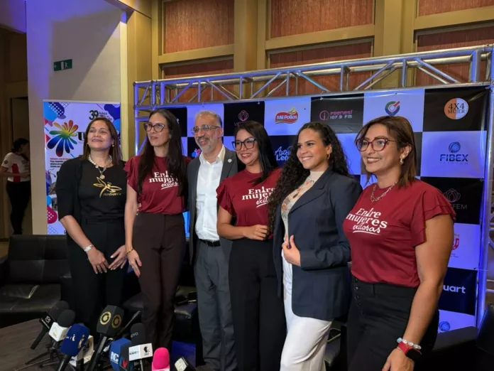 Cumbre Entre Mujeres Exitosas Hesperia Valencia