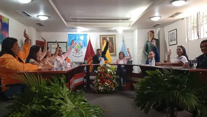 autoridades de la Cámara Municipal de Naguanagua